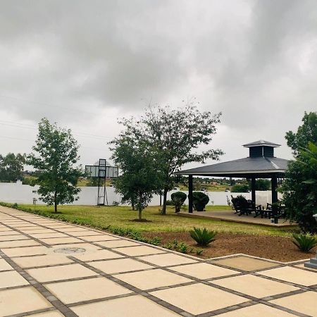 Airport Lodge Newcastle Luaran gambar